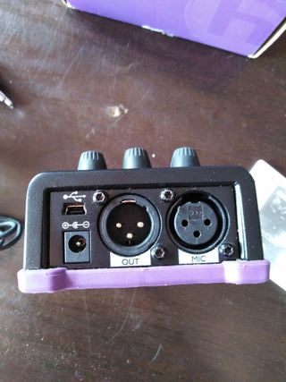 TC Helicon VoiceTone X1 Megaphone & Distortion