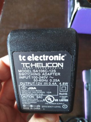 TC Helicon VoiceTone X1 Megaphone & Distortion