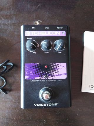 TC Helicon VoiceTone X1 Megaphone & Distortion