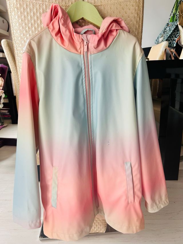 Chubasquero niña capucha multicolor