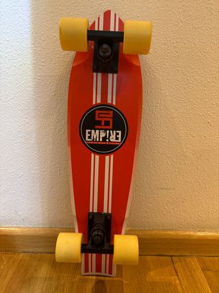 Skate Empire Rojo Rayas Blancas