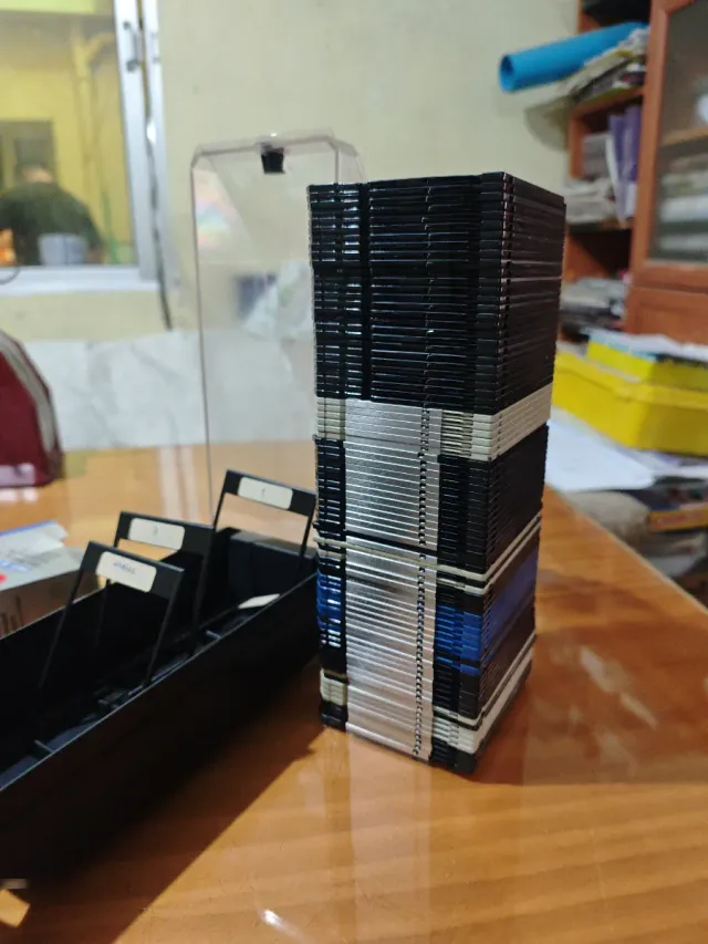 Lote 80 Disquetes 3.5 Varios