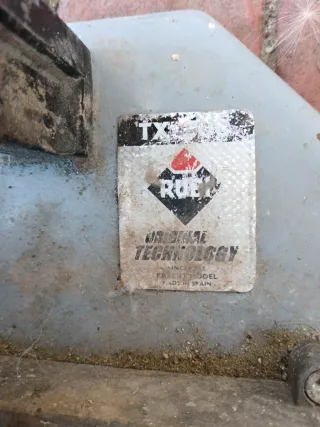 Cortador de azulejos RUBI