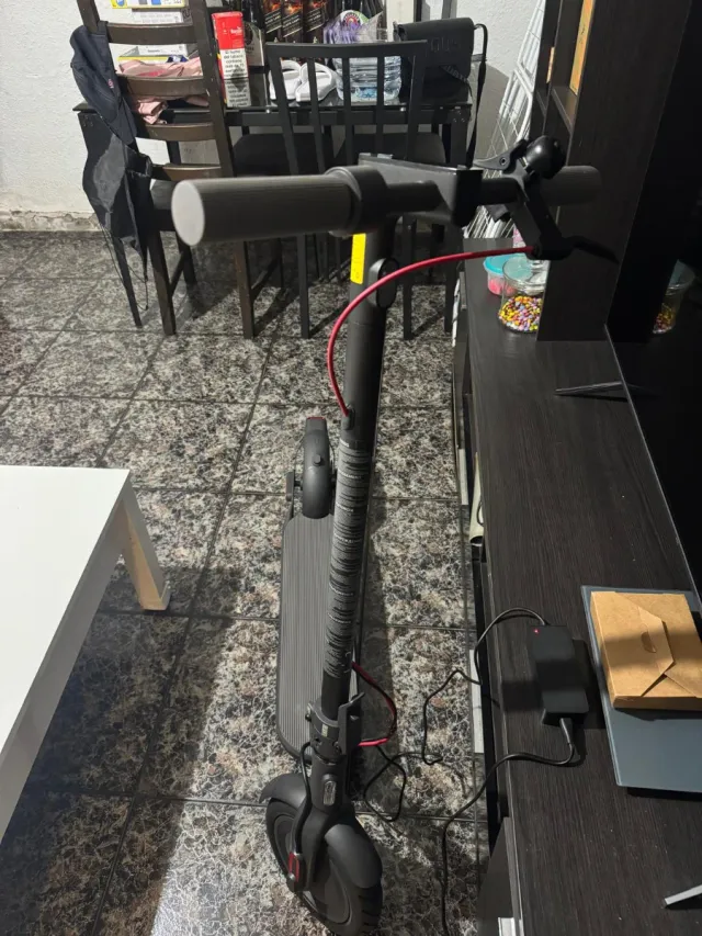 Patinete Eléctrico Negro pro 4