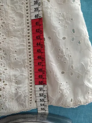 Blusa antigua bordada