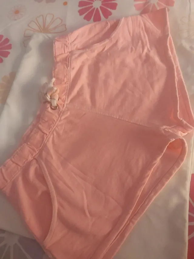 Pantalones cortos rosas