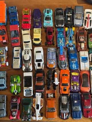 Lotto +100 auto Hot Wheels