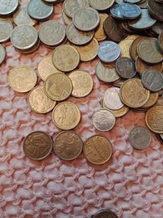 Lote monedas 1 y 5 pesetas