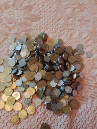 Lote monedas 1 y 5 pesetas