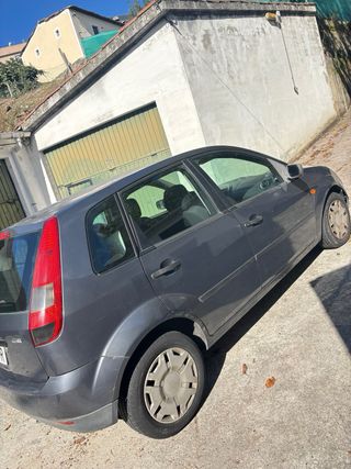 Ford Fiesta 2004