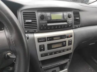 Toyota Corolla 2003