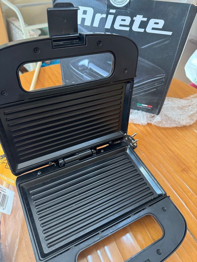 Sandwichera Ariete