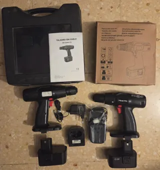 2 Taladros Atornilladores Practyl 12V