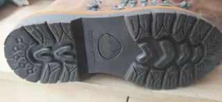 Botas de montaña SANSTONE marrones y naranjas