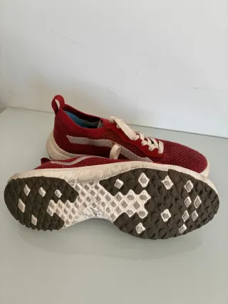 Zapatillas Vans Mujer Rojas y Blancas