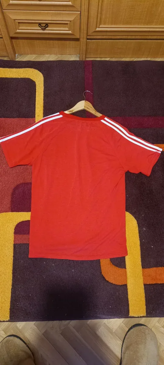 Camiseta deportiva Wearteck roja