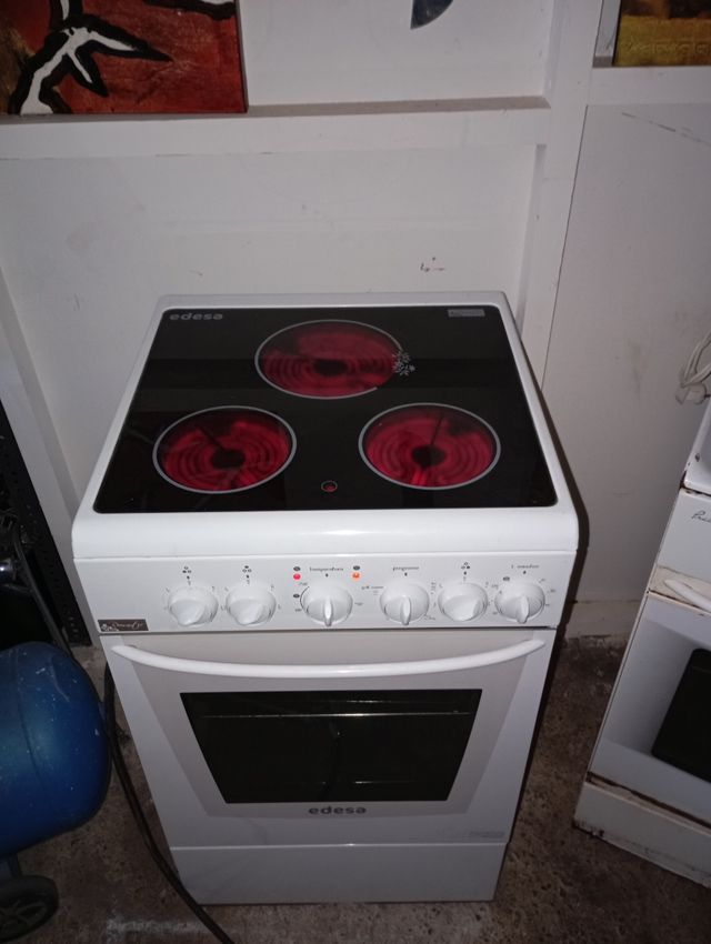 Cocina eléctrica Edesa vitro 50/50 (solo vitro)