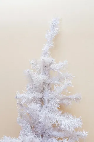 Árbol de Navidad blanco de sobremesa