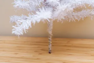 Árbol de Navidad blanco de sobremesa
