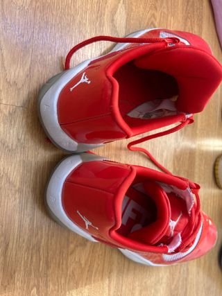 Zapatillas Nike Rojas y Multicolor