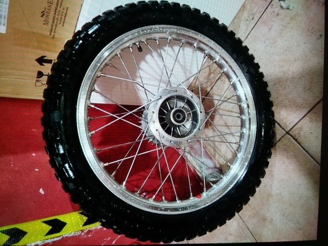 Llantas Suzuki DR Big 50