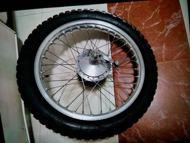 Llantas Suzuki DR Big 50