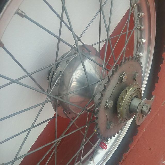 Llantas Suzuki DR Big 50