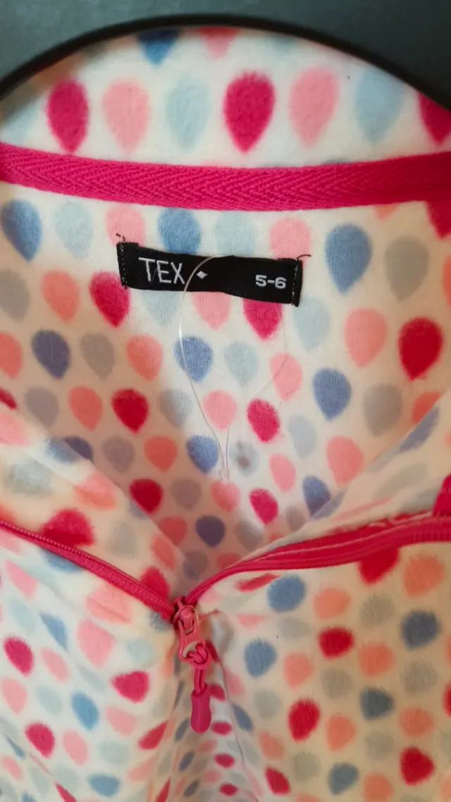 Forro polar niña T.5-6 nuevo