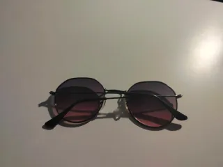 Occhiali da sole rotondi