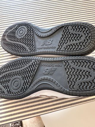 Zapatillas New Balance Blancas y Rojas Nuevas