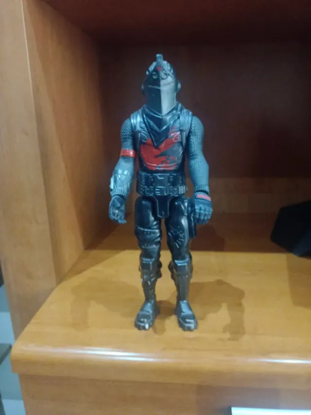 Figura Fortnite Caballero Negro