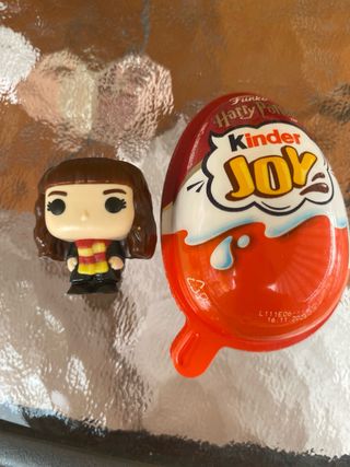 Figura Harry Potter Kinder Joy Dorada