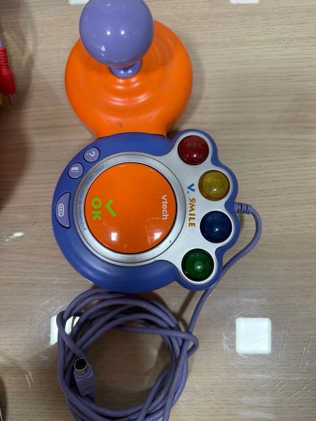 V.Smile, Cónsola de juegos - VTech