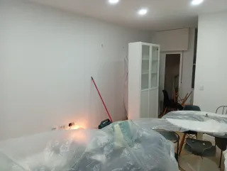 Pintor en Cádiz. Cumplo Plazos. Serio y Limpio.