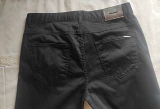 Pantalón Zara Negro Talla 42 Nuevo