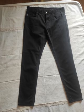 Pantalón Zara Negro Talla 42 Nuevo