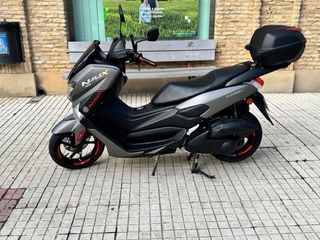 Yamaha Nmax 125 Scooter