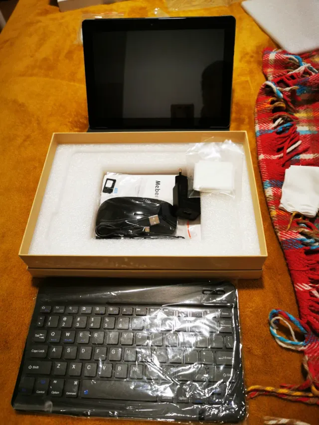 Tablet Meberry M6 10,1" Android 10 + Accesorios