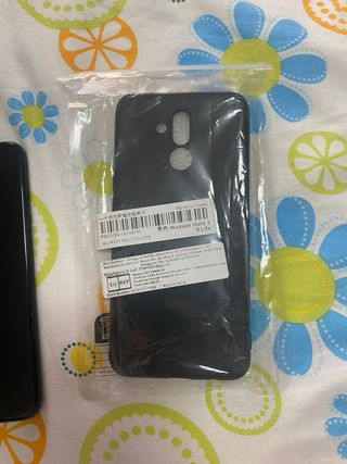 Huawei Mate 20 lite nero + custodia nera + cuffie