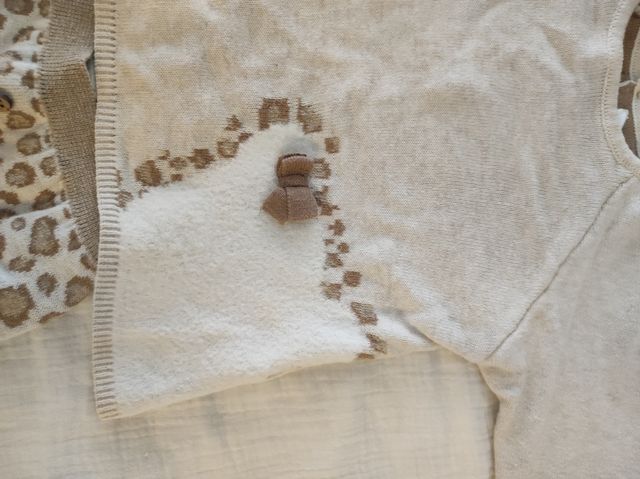 Conjunto punto Mayoral bebé niña 6-9m