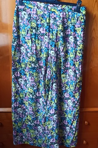 Falda pantalón ZARA estampada con bolsillos