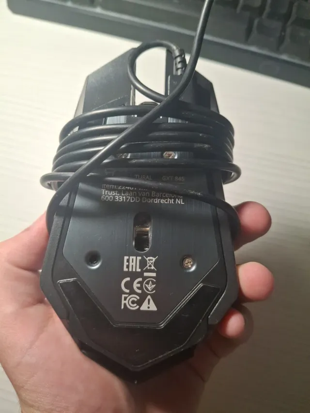 Mouse Trust cablato nero