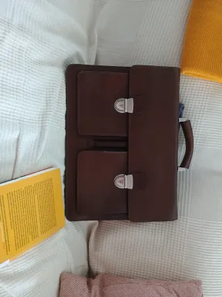 Maletín de cuero para documentos