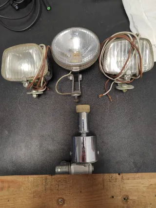 Focos y dinamo retro bicicleta