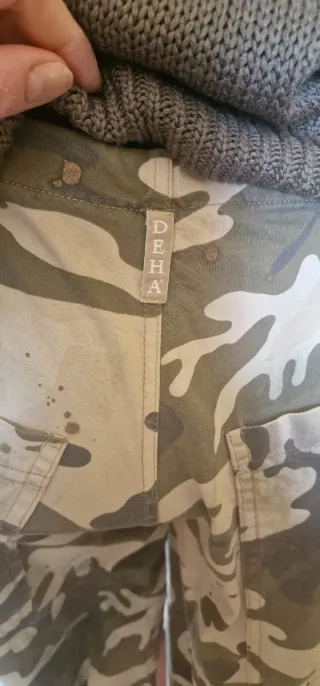 Pantaloni cargo camouflage Deha
