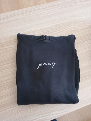 Sudadera Pray Negra Capucha Talla XS
