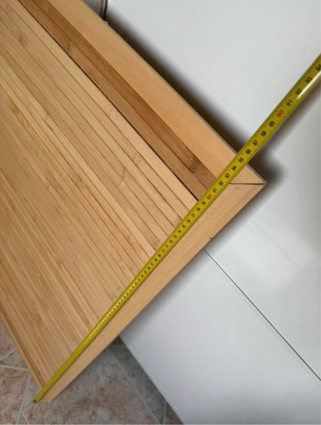 Cabecero de madera y bambú