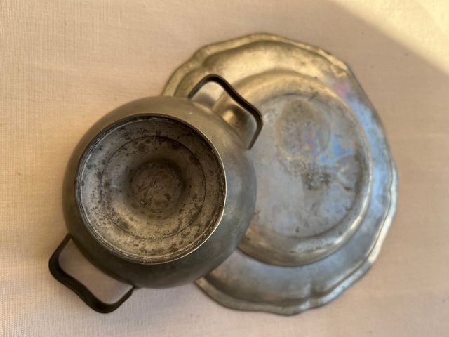 Ciotola e piatto in peltro epoca vittoriana 1860