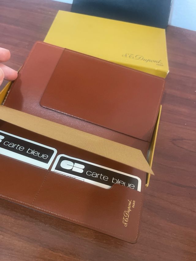 Cartera S.T. Dupont Negra y Marrón