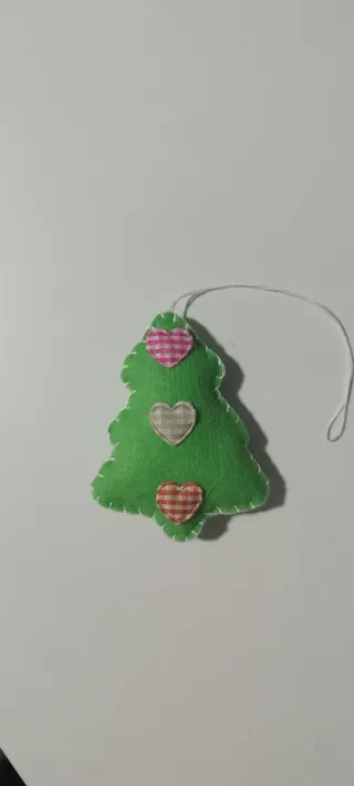 Adorno árbol Navidad fieltro hecho a mano